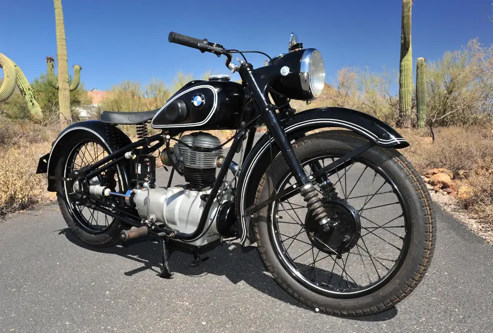 Año 1948 - motocicleta BMW R24 historia
